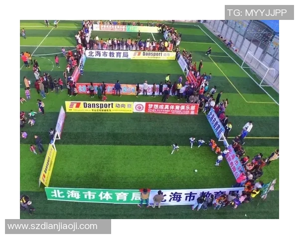 小朋友的梦想之路如何从校园足球走向世界足球明星的辉煌旅程